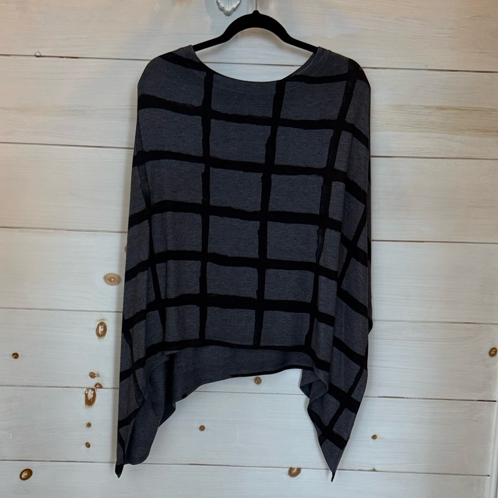 Nally & Millie Charcoal and Black Checkered Poncho